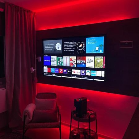 De Luxe Apartment, Wifi, Tv 65" 프라하 외부 사진