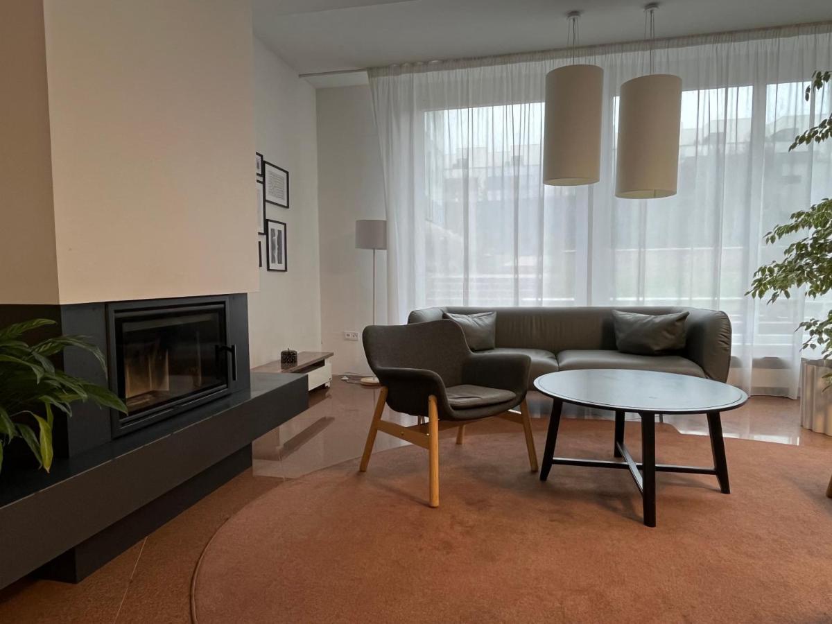 De Luxe Apartment, Wifi, Tv 65" 프라하 외부 사진
